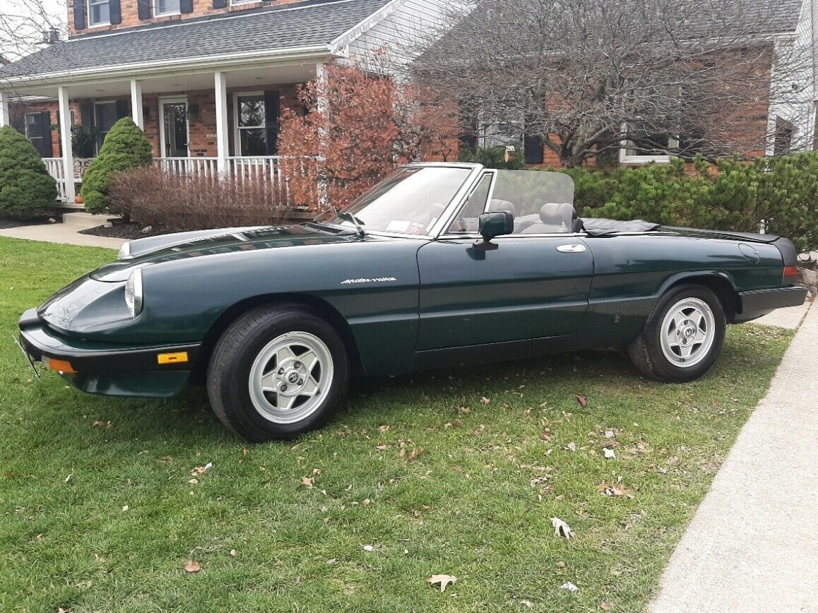 1985 Alfa Romeo Spider Veloce Pininfarina