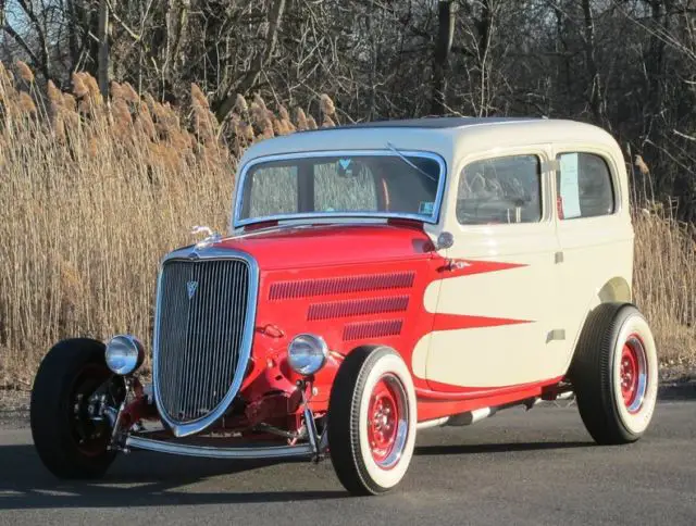 1934 Ford Tudor