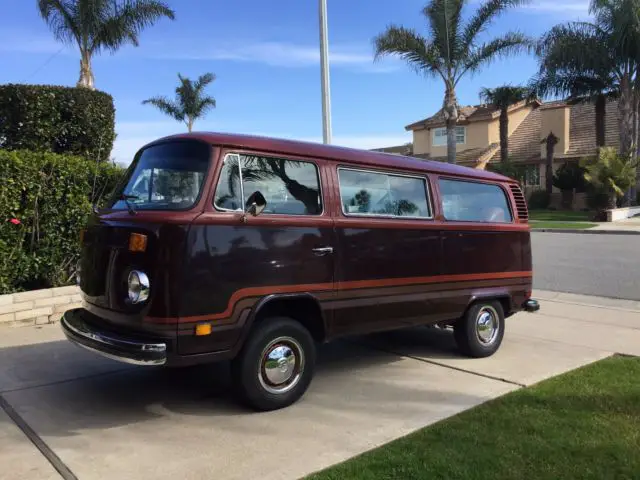 1978 Volkswagen Bus/Vanagon Champagne Edition II