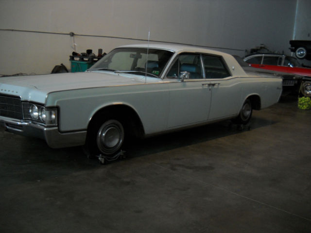 1969 Lincoln Continental