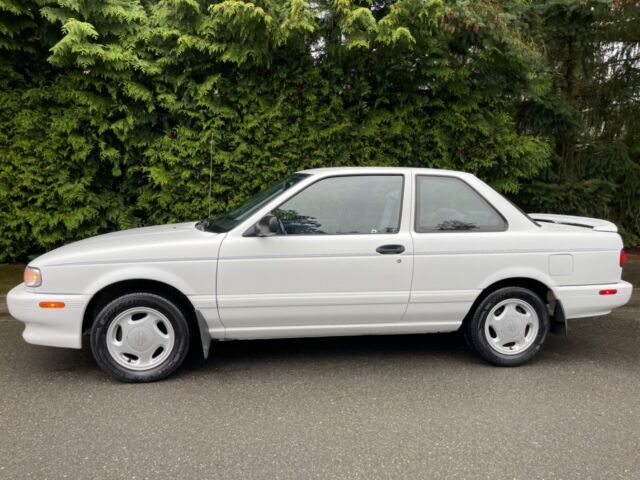 1993 Nissan Sentra SE-R