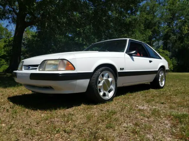 1990 Ford Mustang LX