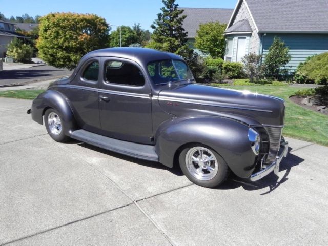 1940 Ford Coupe SHOW