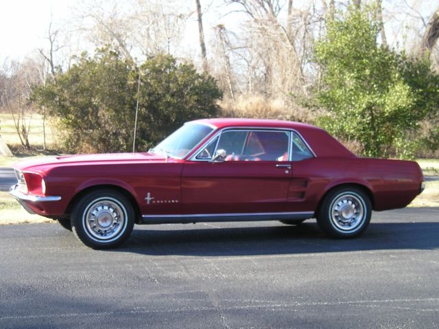 1967 Ford Mustang Standard