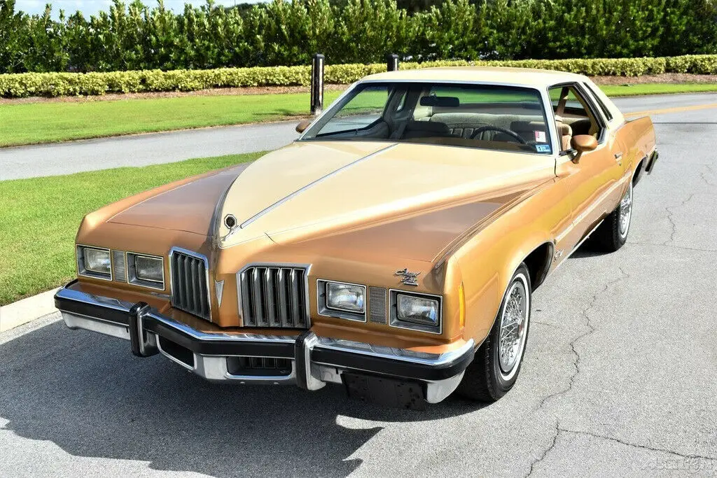 1977 Pontiac Grand Prix LJ Fully Loaded 1-Owner No Reserve