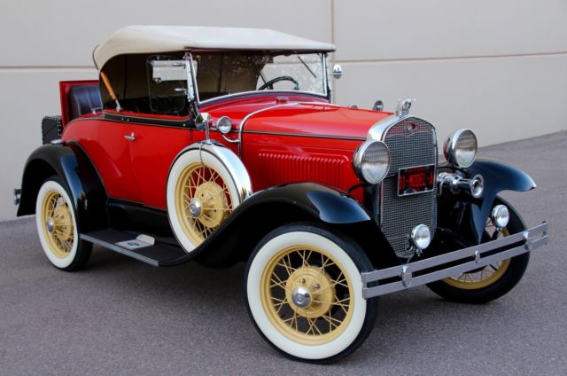 1931 Ford Model A Deluxe Roadster Rumble Seat