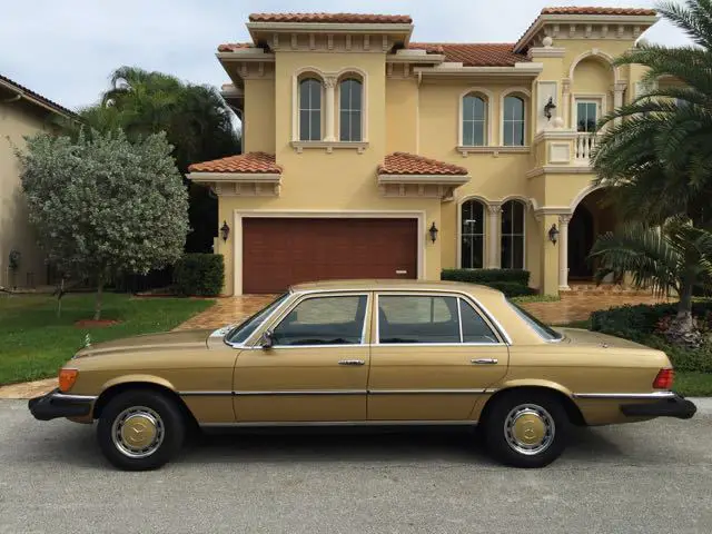 1975 Mercedes-Benz 400-Series 450SEL