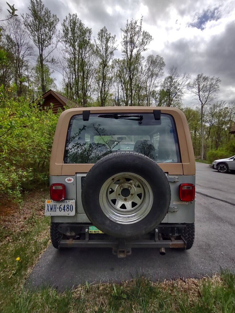 1987 Jeep Wrangler