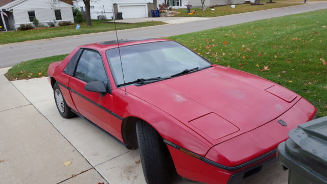 1986 Pontiac Fiero Sports Coupe