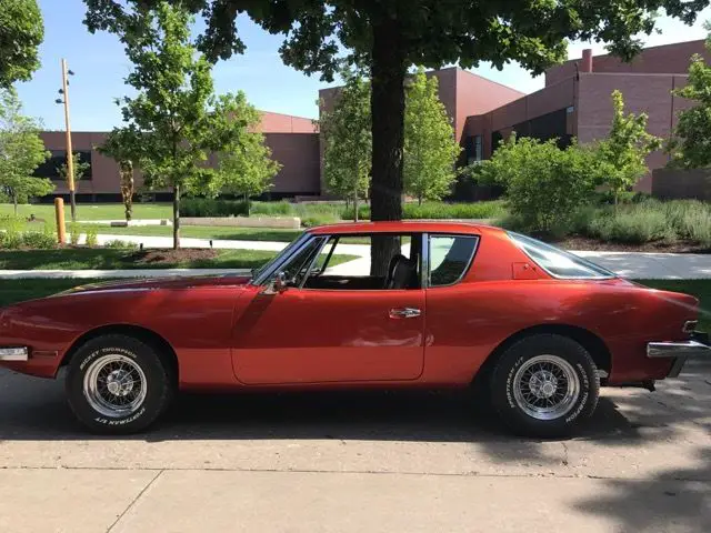 1974 Studebaker Avanti II