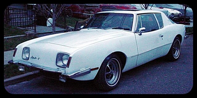 1982 Studebaker 1982 AVANTI II SPORTS COUPE  RQB34II