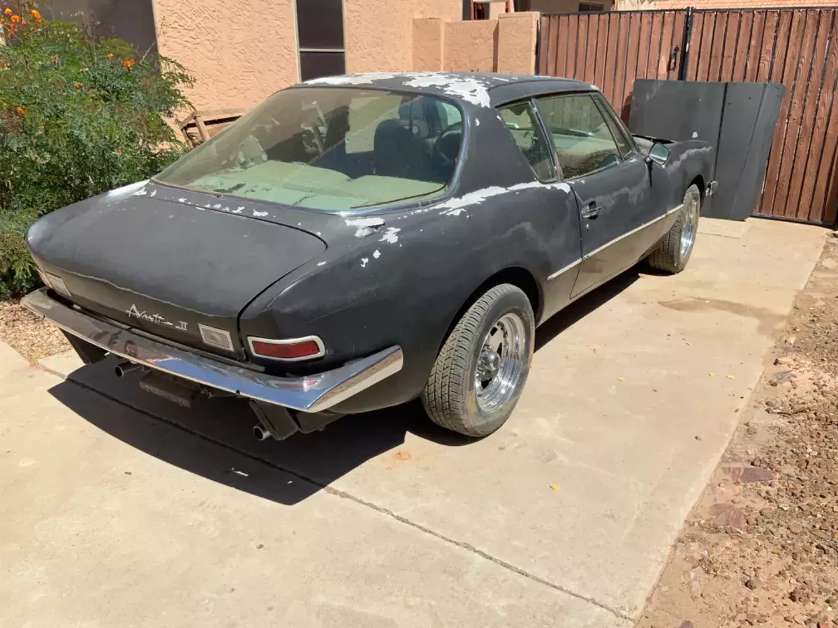 1978 Studebaker Avanti