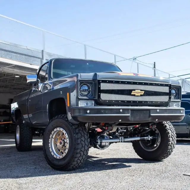 1977 Chevrolet C-10 Cheyenne