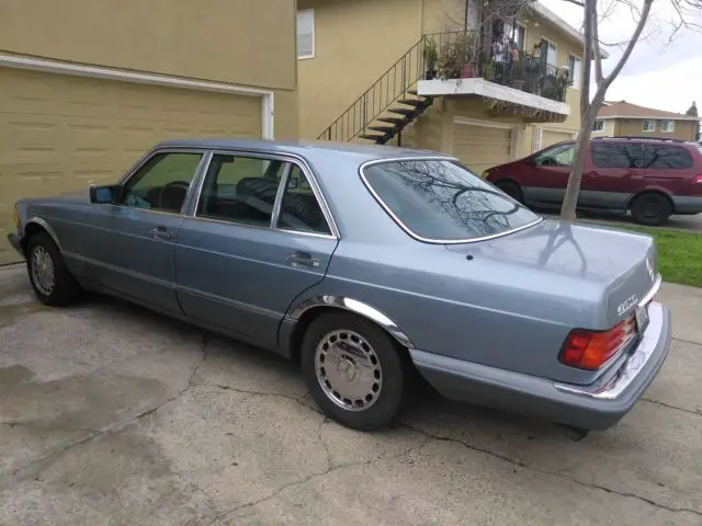 1988 Mercedes-Benz 400-Series 420 SEL