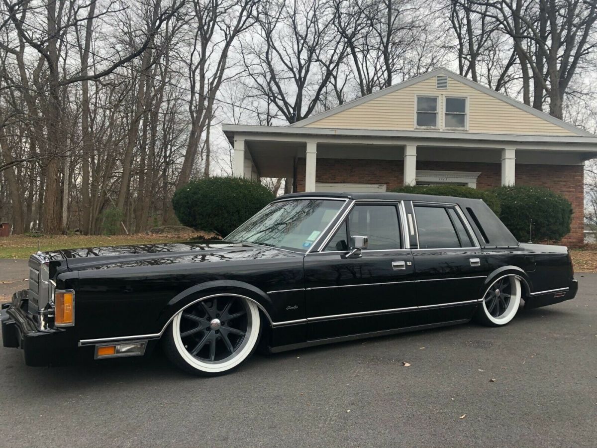 1989 Lincoln Town Car