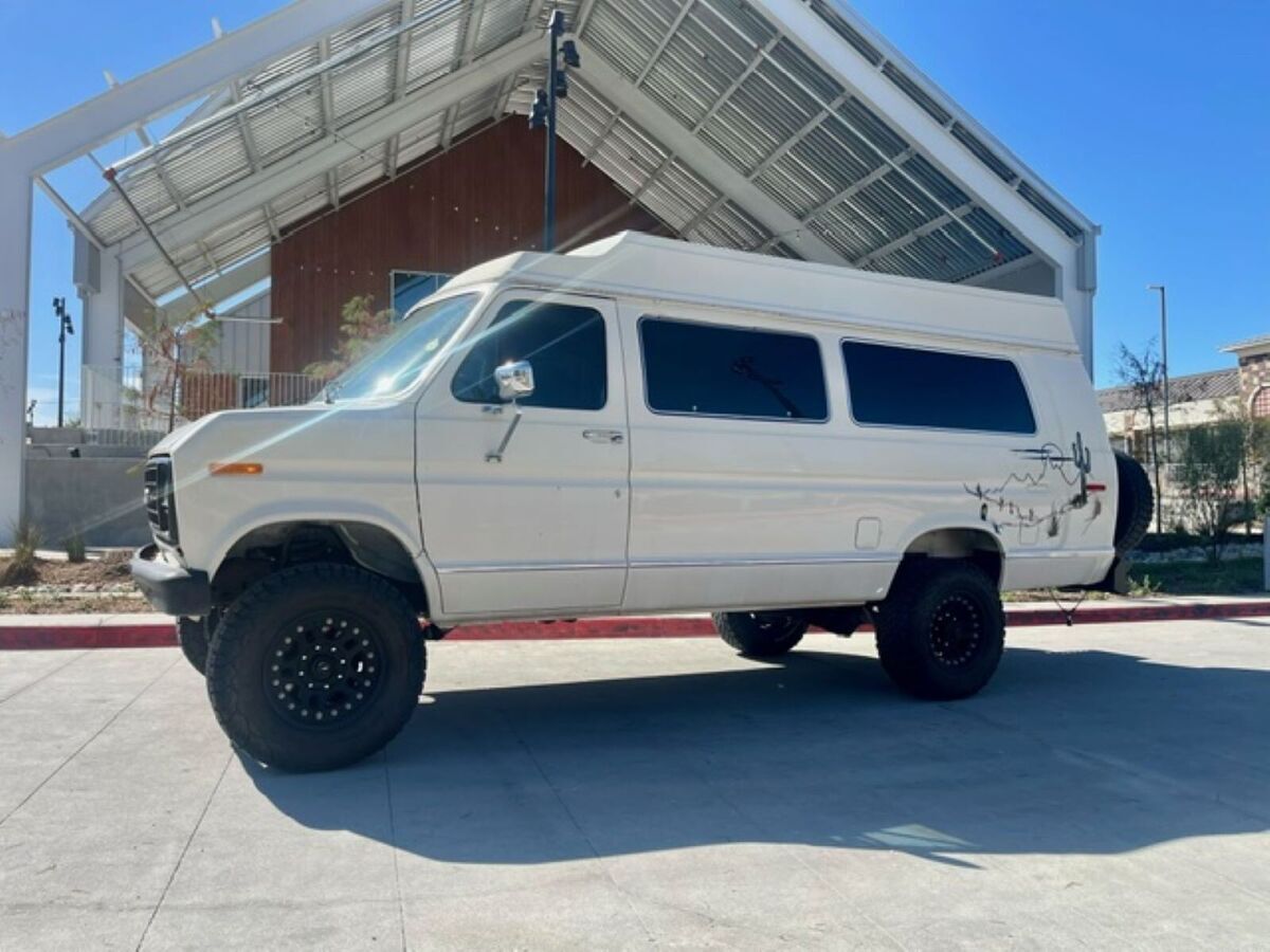 1991 Ford E-Series Van