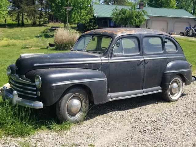1948 Ford SUPER DELUXE