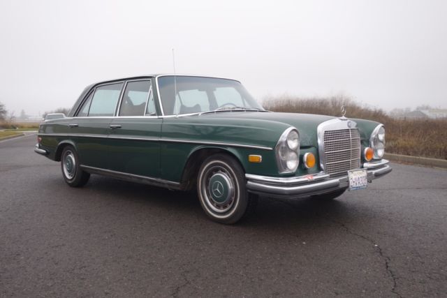 1972 Mercedes-Benz 200-Series SEL