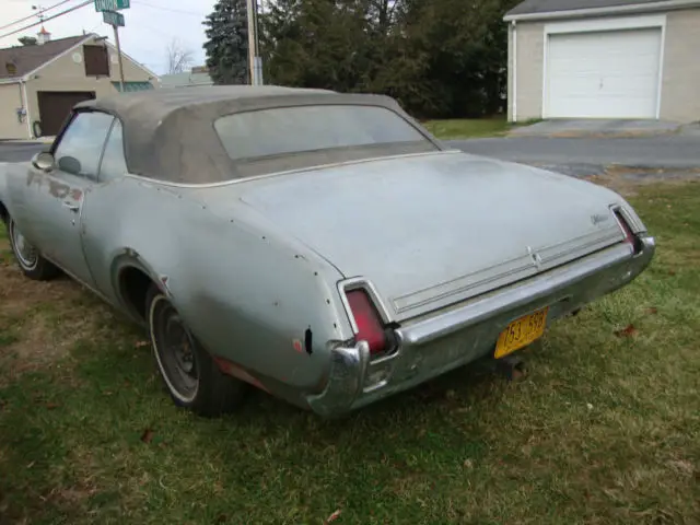 1969 Oldsmobile Cutlass