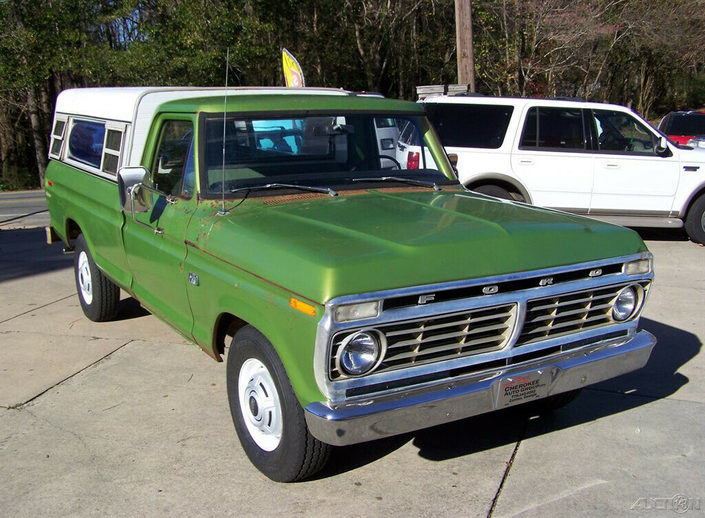 1973 Ford F-250 1-OWNER CUSTOM 360 V8 4-SPD VIDEO SOLID GA TRUCK OE PATINA PAINT