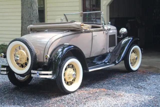 1930 Ford Model A Roadster