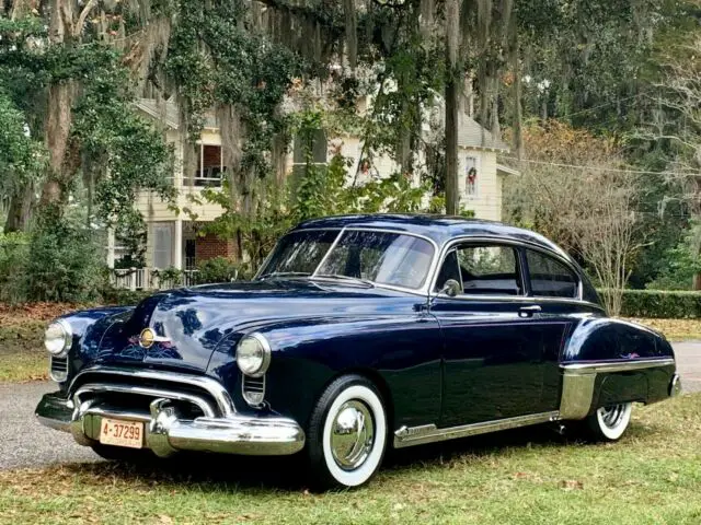 1949 Oldsmobile Eighty-Eight 2 Door Sedanette