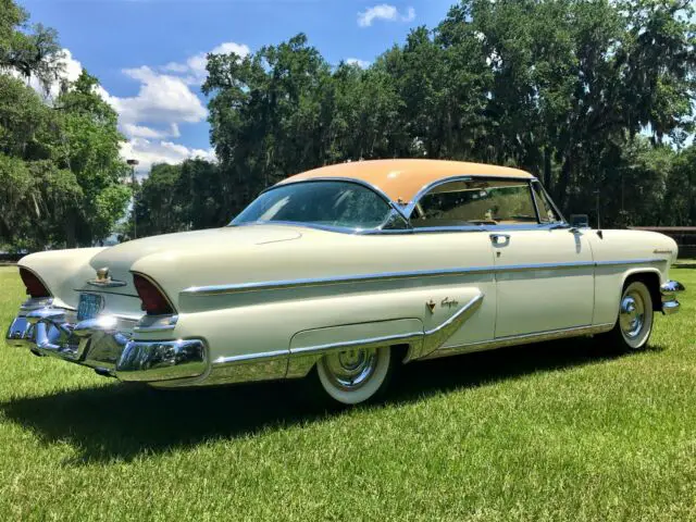 1955 Lincoln Capri 2 Door Hardtop