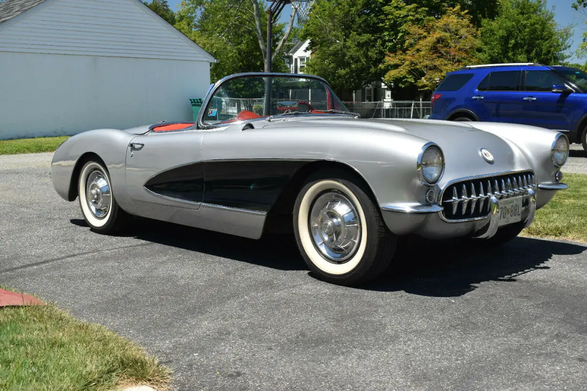 1957 Chevrolet Corvette CONVERTIBLE HOT ROD CRUISER