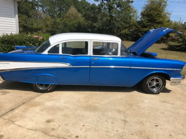 1957 Chevrolet Bel Air/150/210