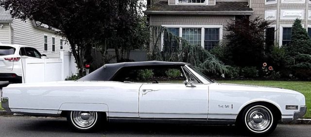 1966 Oldsmobile Ninety-Eight CONVERTIBLE