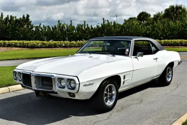 1969 Pontiac Firebird 350 V-8 Automatic A/C