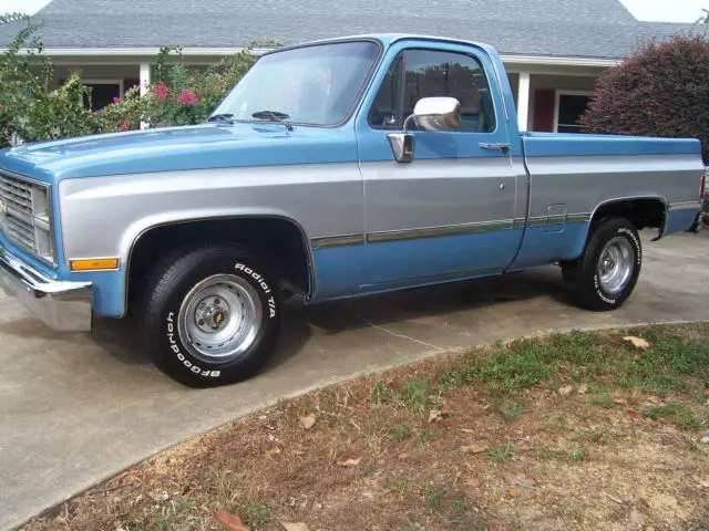 1984 Chevrolet C-10 SIERRA