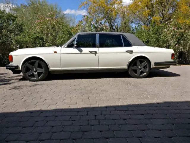 1991 Rolls-Royce Silver Spirit/Spur/Dawn Silver Spur II