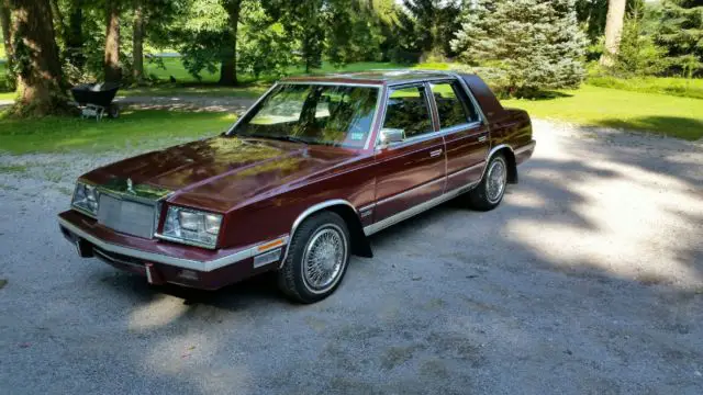 1987 Chrysler New Yorker Sedan