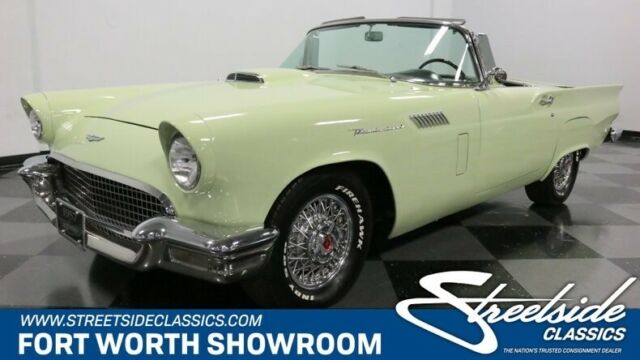 1957 Ford Thunderbird --