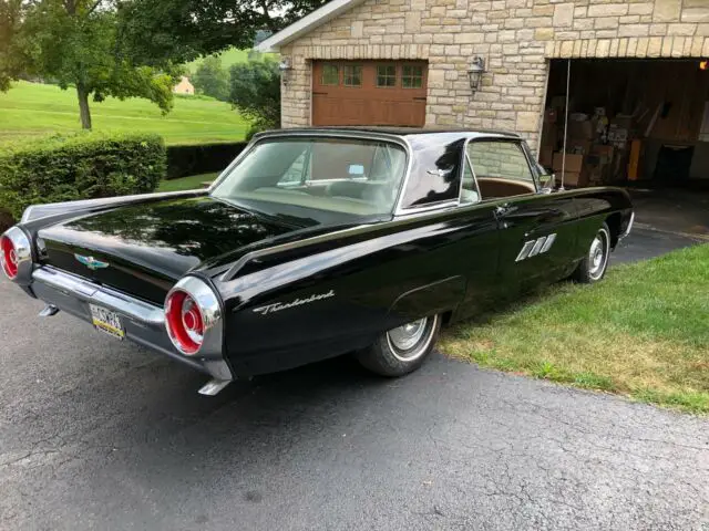 1963 Ford Thunderbird 2 dr coup