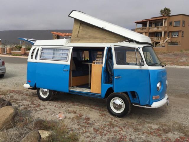 1971 Volkswagen Bus/Vanagon Beige/blue