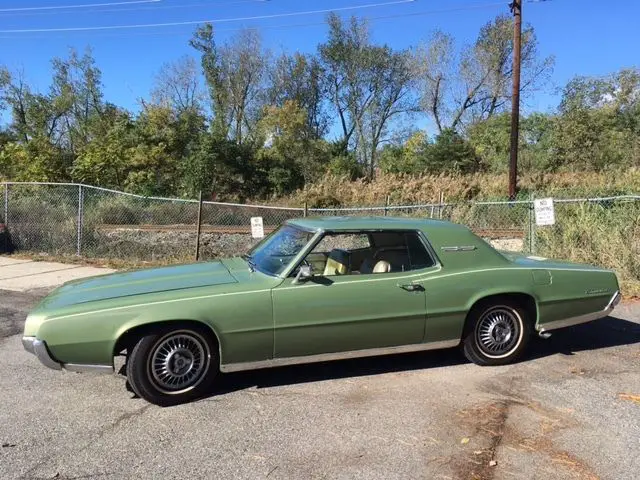 1967 Ford Thunderbird