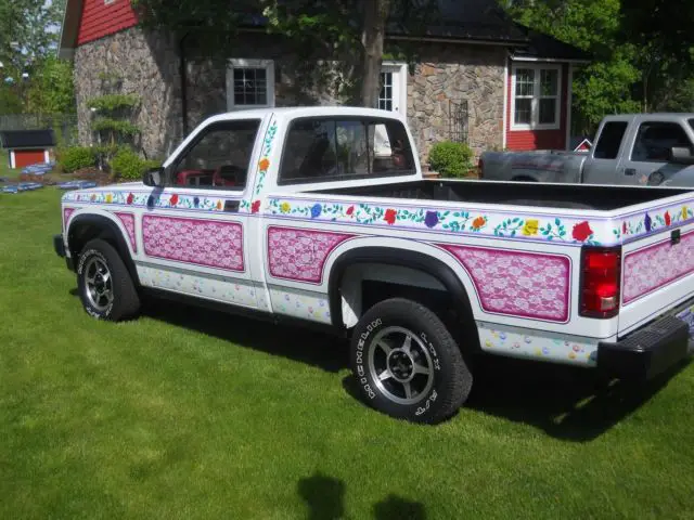 1989 Dodge Dakota Sport