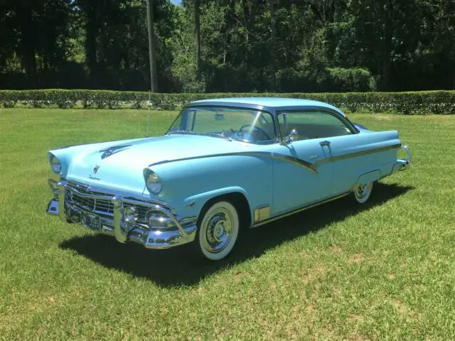 1956 Ford Fairlane 2 Door Hardtop