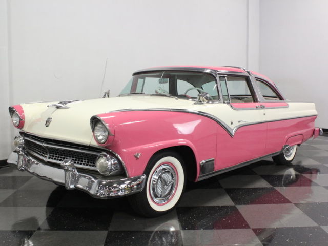 1955 Ford Crown Victoria