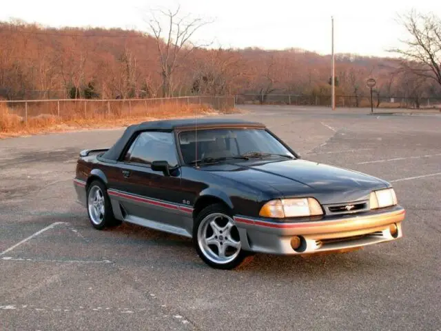 1988 Ford Mustang GT