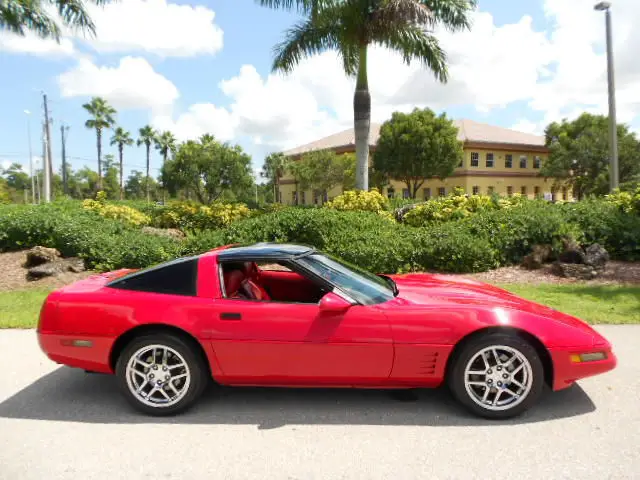 1992 Chevrolet Corvette GARAGED AND SPOTLESS WITH 27K MILES!