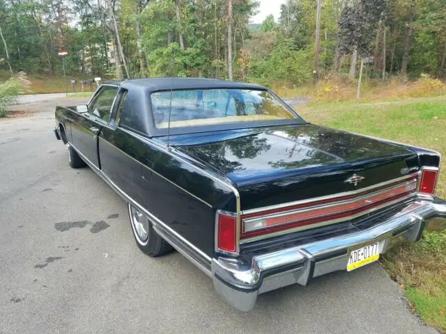 1977 Lincoln Other town coupe