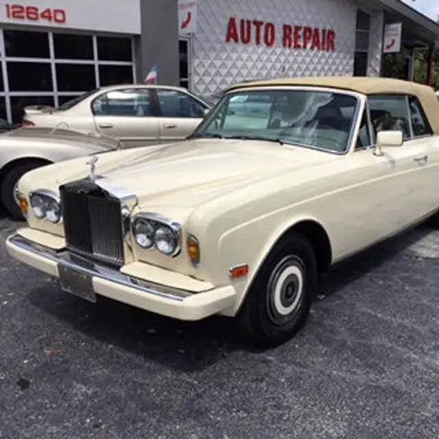 1986 Rolls-Royce Corniche