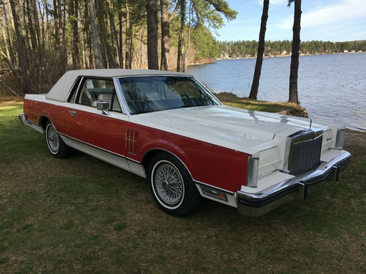 1982 Lincoln Continental Bill Blass