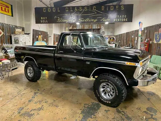 1975 Ford F-250 Ranger 4X4 High Boy