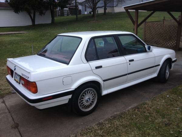 1991 BMW 3-Series Arctic White