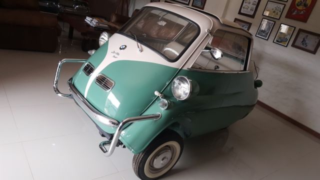 1958 BMW Isetta 4