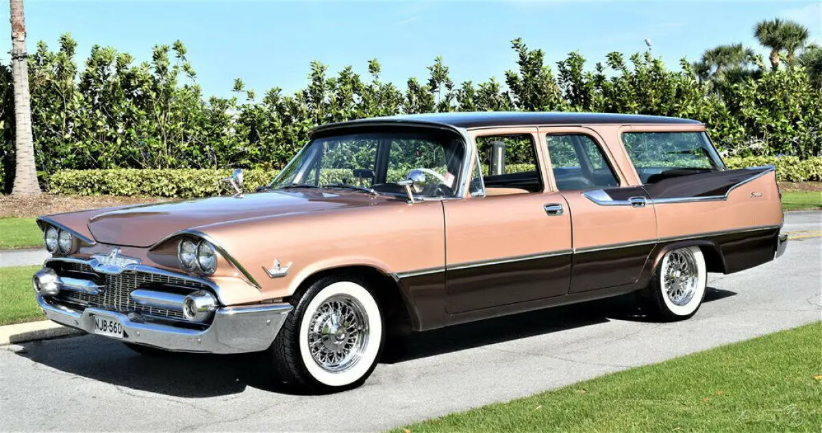 1959 Dodge Custom Royal Sierra 6 Passenger Wagon